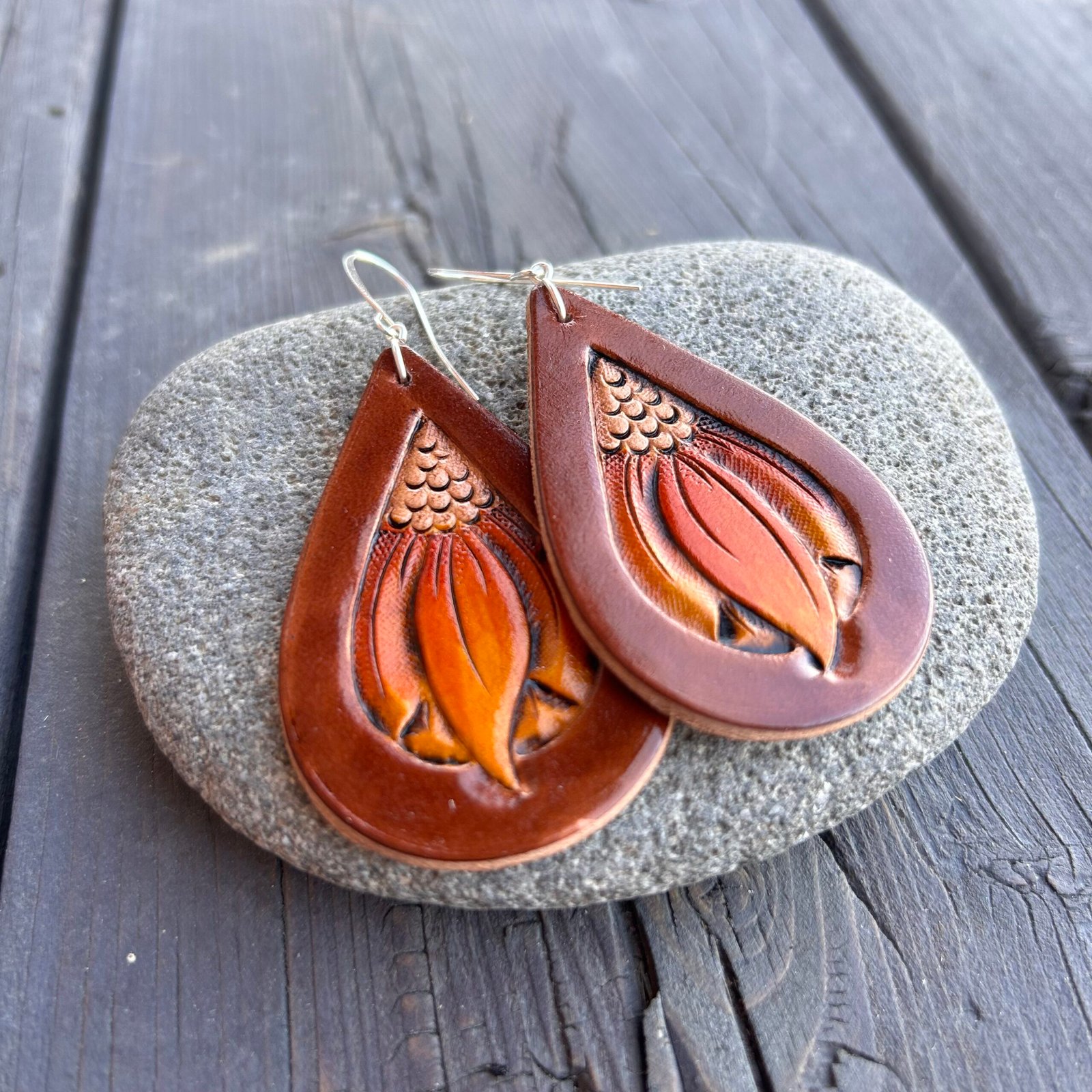 Framed Sunflower Earrings - Image 2