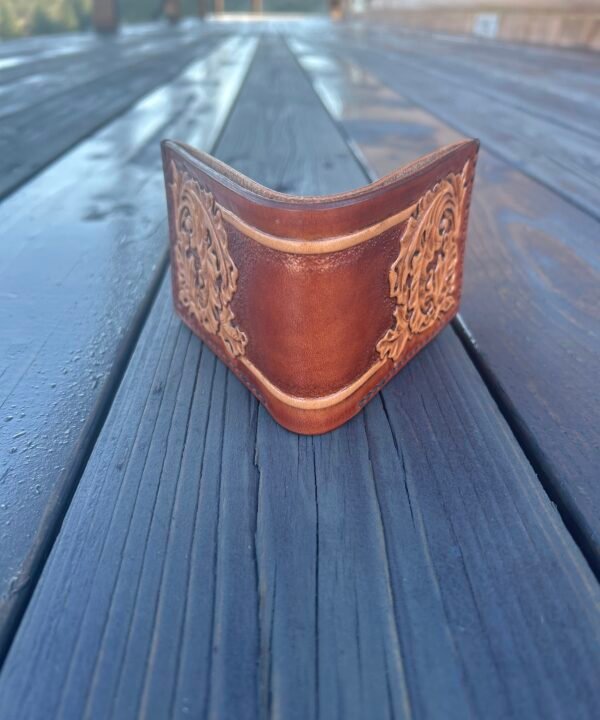 Alternative view of Bridger Wallet Oak Leaves