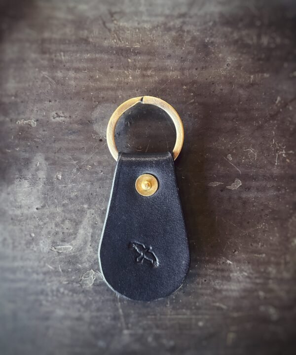 Alternative view of Bottle Fob