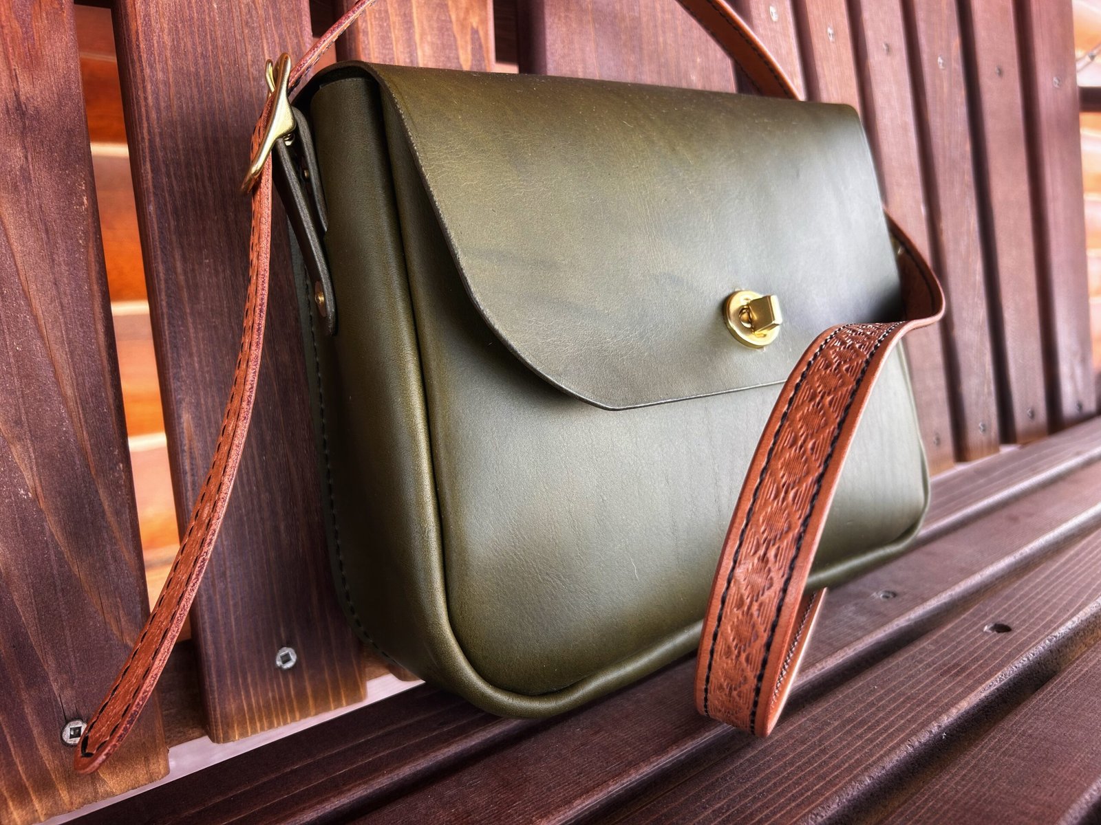 Cherry Creek Purse in Olive