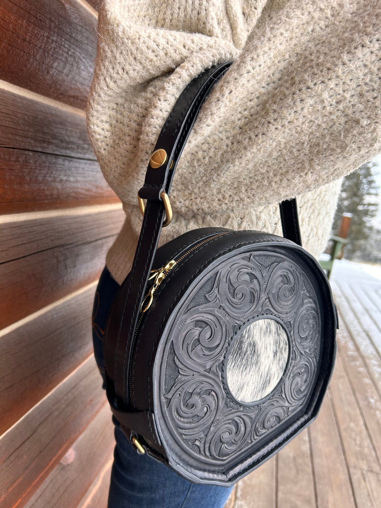 Yellowstone Round Purse with Western Scrolls - Image 2