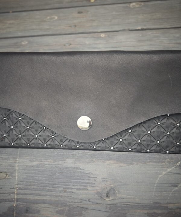 Alternative view of Madison Wallet Black Mountain Western