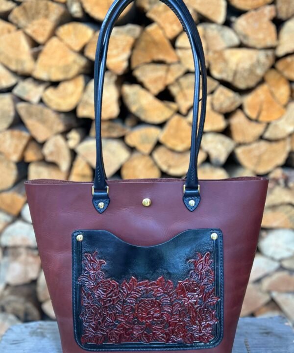 Sweetwater Tote with Roses