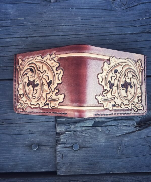 Alternative view of Mission Wallet Oak Leaves