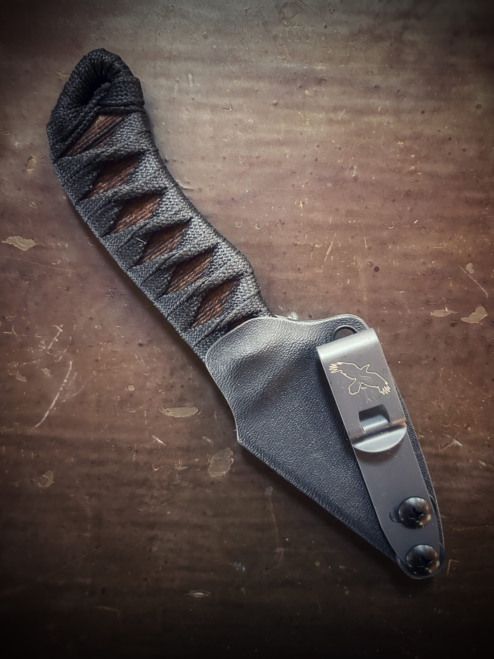 Little Feather with burnt jute and black wrap