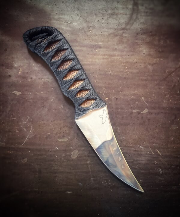 Erinyes with burnt jute and black wrap