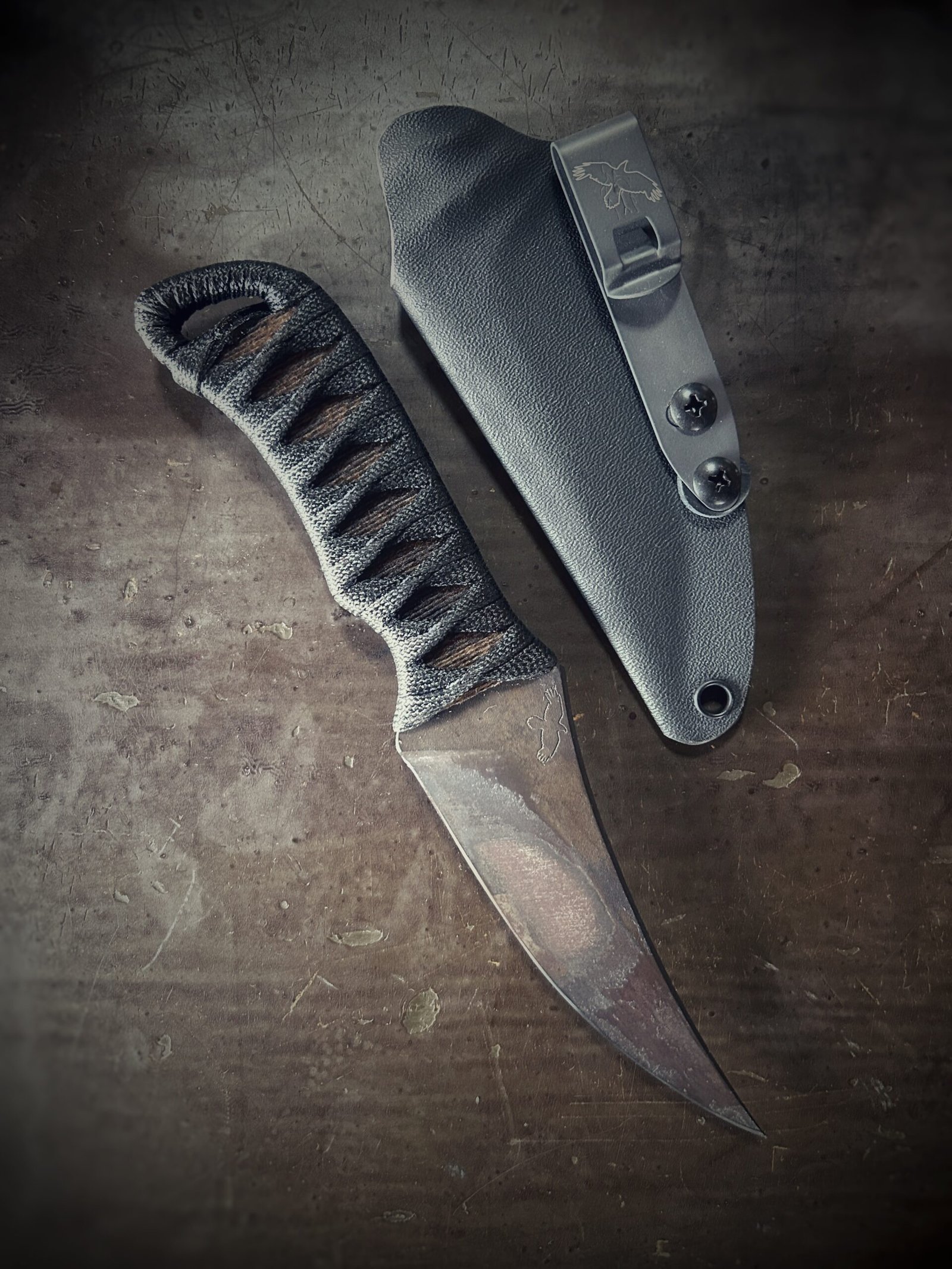 Erinyes with natural heat treat blade and burnt jute and black wrap with sheath