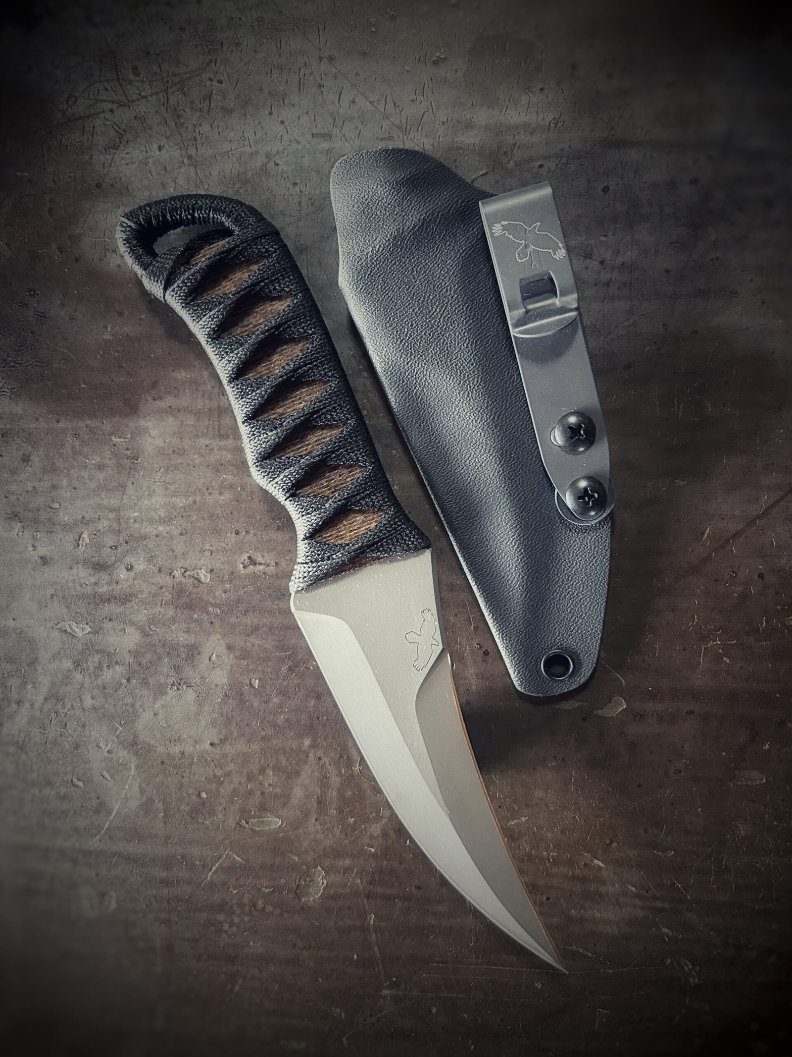 DE Erinyes with matte blade and burnt jute and black wrap with sheath